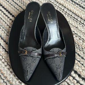 Gucci Vintage GG Monogram Canvas Pumps Scarpa Suola Cuoio Denim GG Vitelli Soft